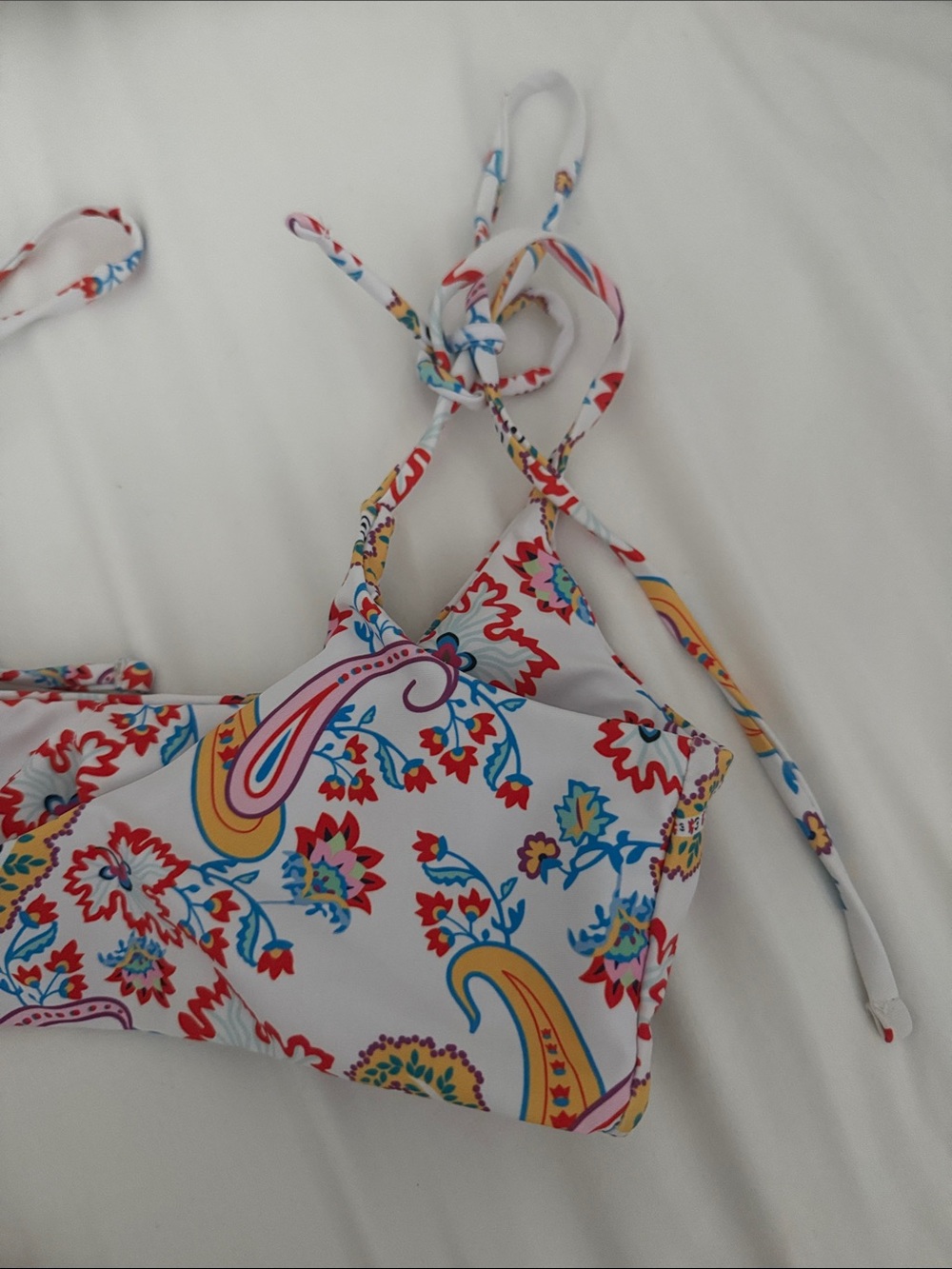 Pattern Bikini Set - Picture 2 of 3